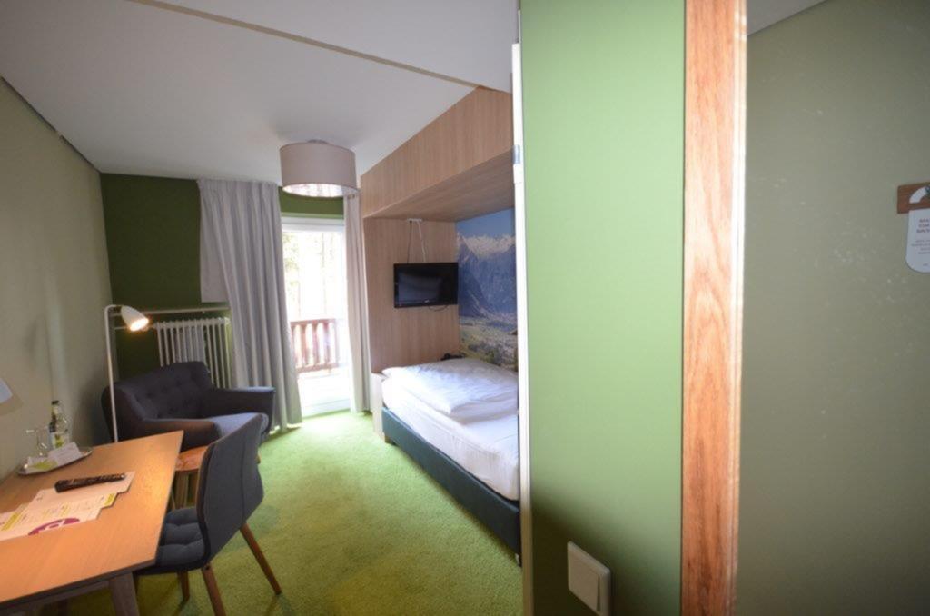 Hotel Restaurant Anders Schwarzenbruck Oda fotoğraf